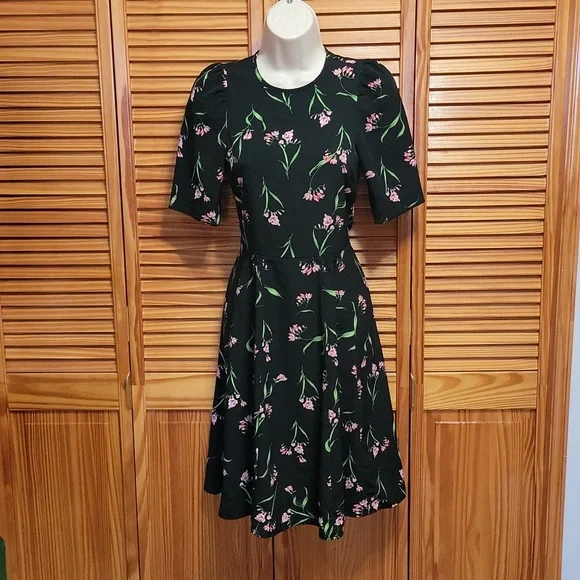 slim fit dress slacks Isabella Black Floral Fit & Flare Dress – Onze Montreal main image 0